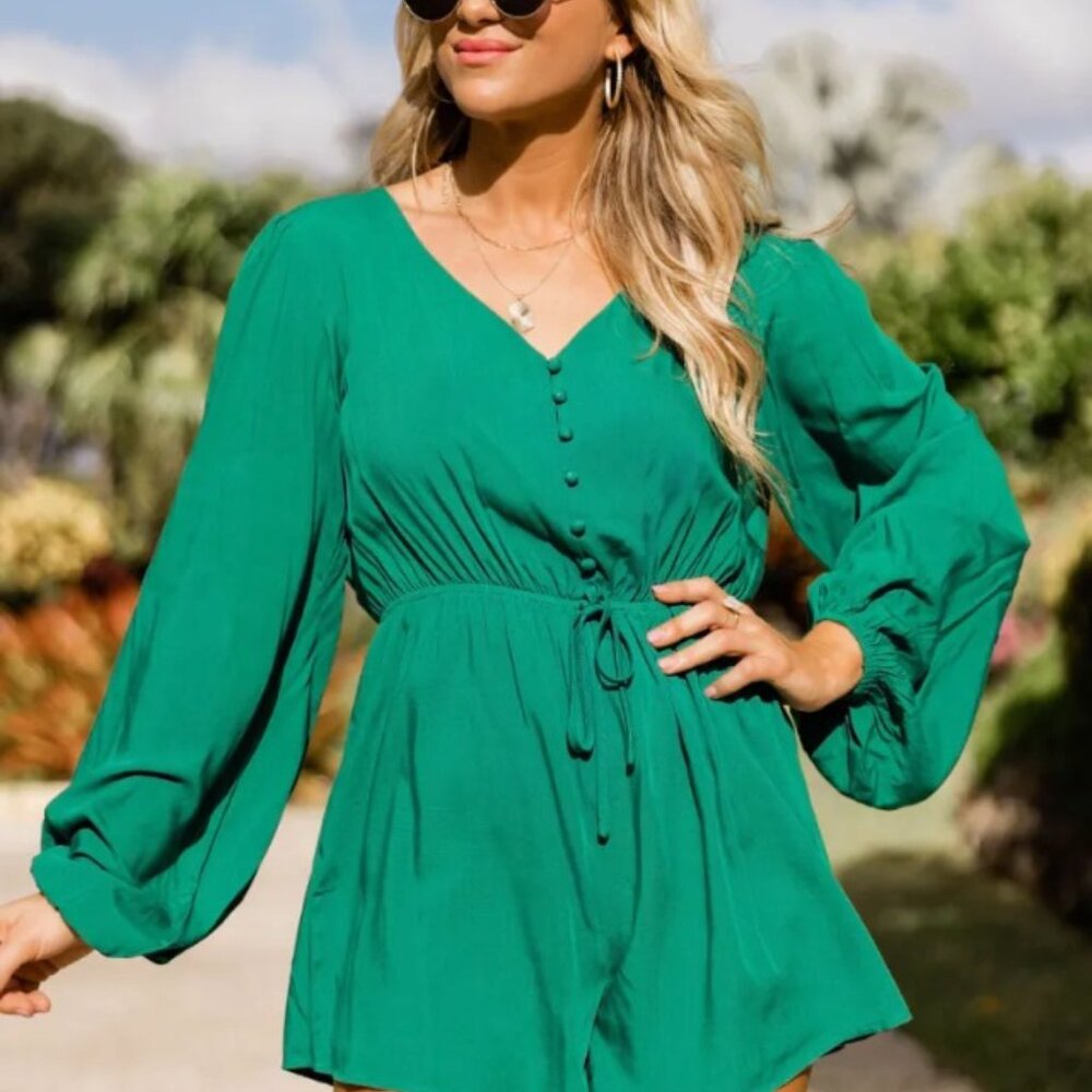 Green Romper XS     (F)